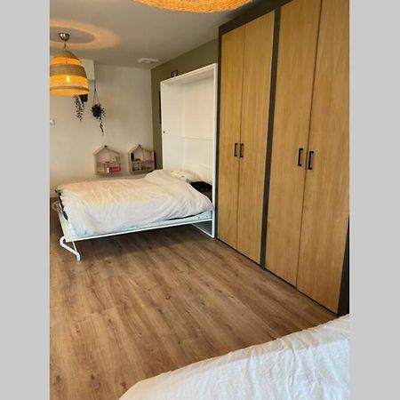 Warm Welkom! Zeer Ruime Prive Studio Met Tuin Harlingen Exterior photo